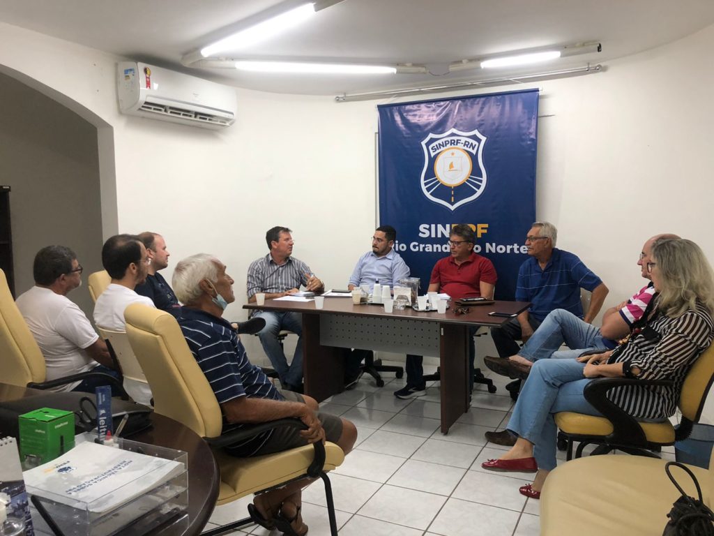 Diretoria do Sindicato realiza reunião para discutir assuntos de interesse da categoria