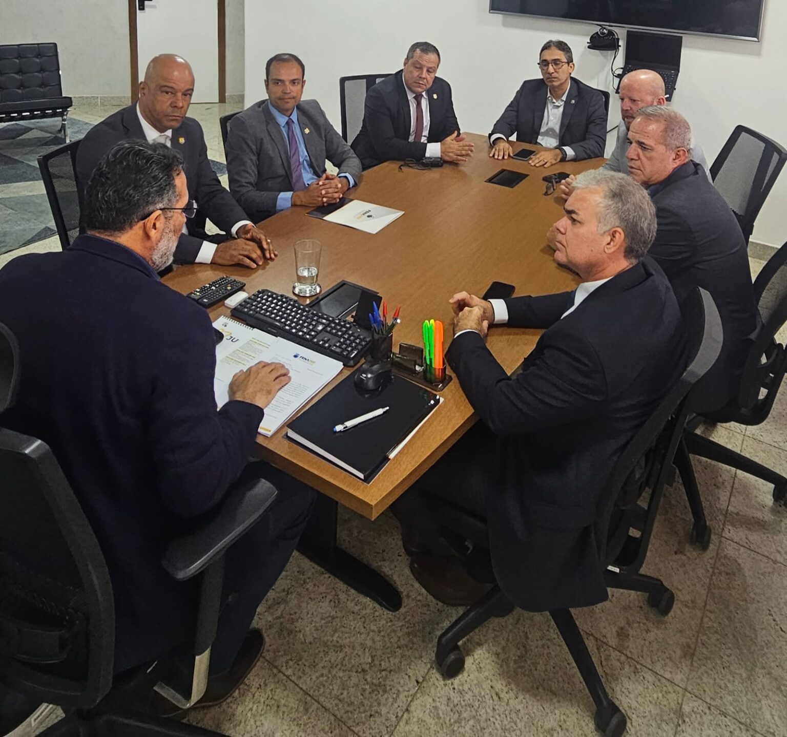 FENAPRF LEVA PAUTAS PRIORITÁRIAS DA CATEGORIA À DIREÇÃO-GERAL DA PRF